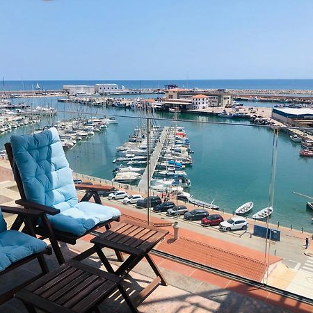Apartamento Playa 阿雷尼斯德马尔 外观 照片